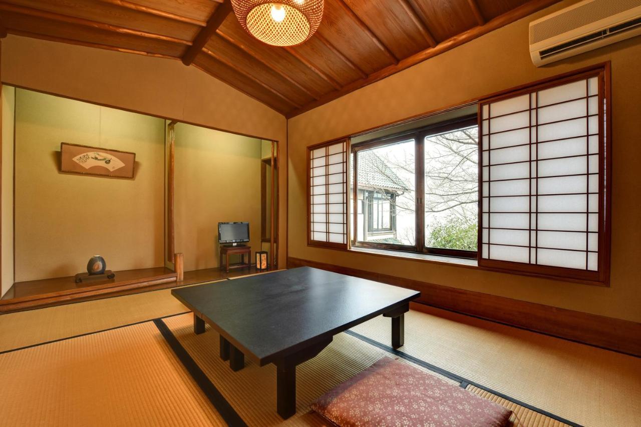 Suma Kanko House Aji To Yado Kagetsu Kōbe Exterior foto